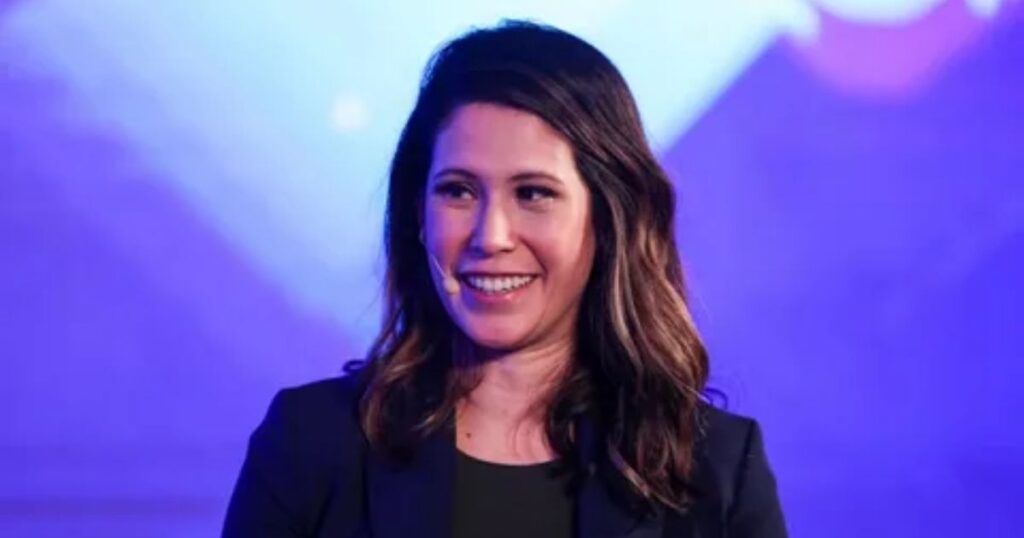 Deirdre Bosa